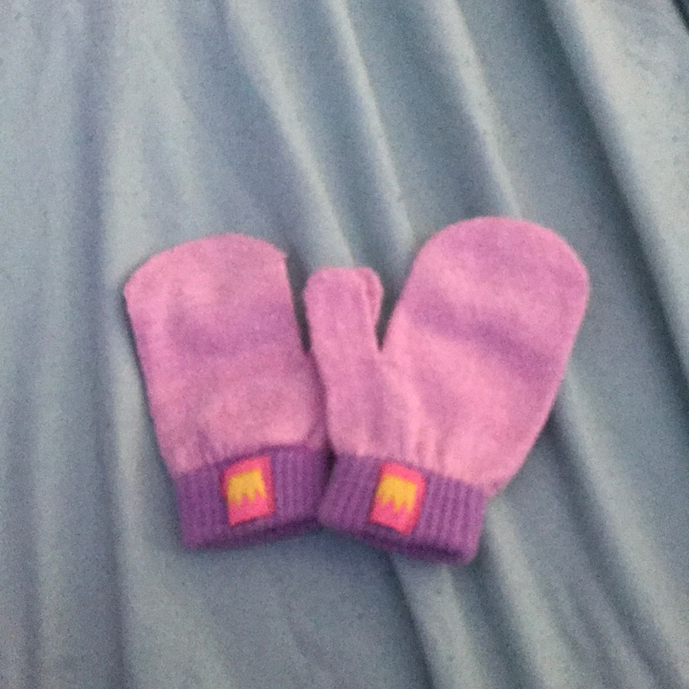 Pink and Purple Child Gloves
